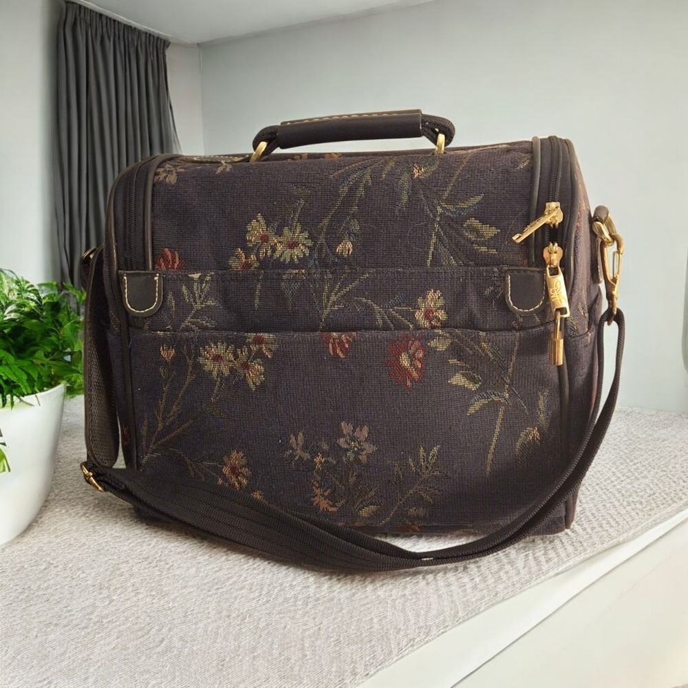 Vintage Diane Von Furstenberg Weekender, Carry On Train Case Shoulder Bag - Picture 3 of 13